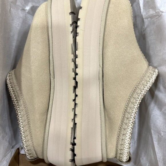 UGG Tasman Slippers Mustard Seed Womens - Picture 3 of 4